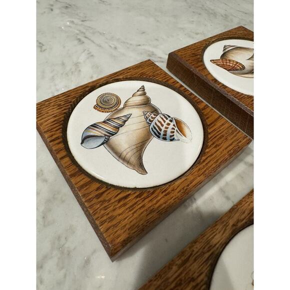 Vintage 4 Piece Sea Shells Wood & Ceramic Inlay Coaster Set Coastal Beach Decor - Picture 5 of 11